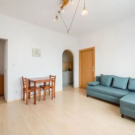 Plac Wilsona Euphony By Bookinghost *